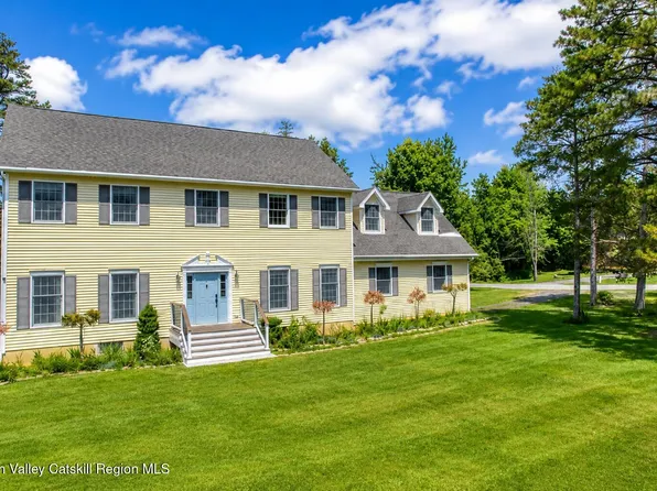 39 Summit Lane, Athens, NY 12015