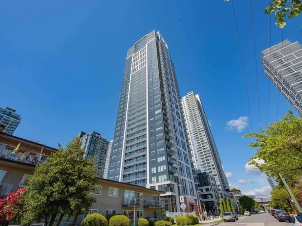 6537 Telford Ave #2801, Burnaby, BC V5H 0K9