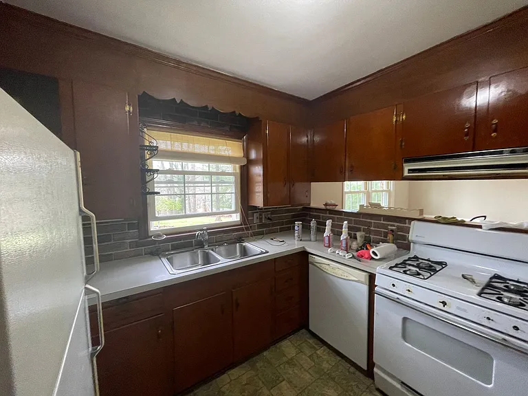 2047 Overbrook Rd — Photo 7