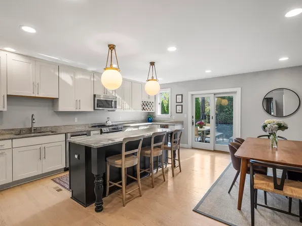 19-21 Short St Unit 1, Charlestown, MA 02129