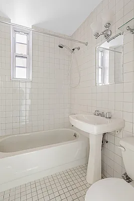 Rented by BLU Real Estate | media 5