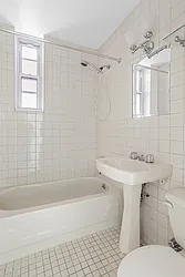 Rented by BLU Real Estate