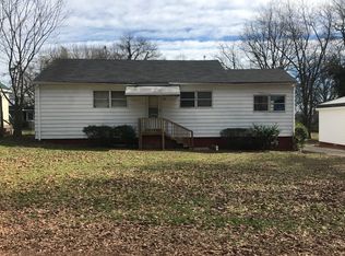 6 Post Oak Rd, Greenville, SC 29605