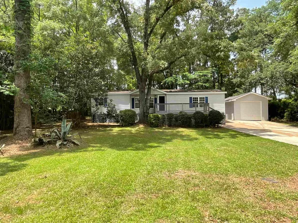 2104 Plantation Forest Dr, Tallahassee, FL 32317