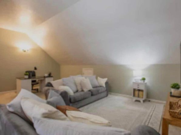 567 N 200 E APT 8