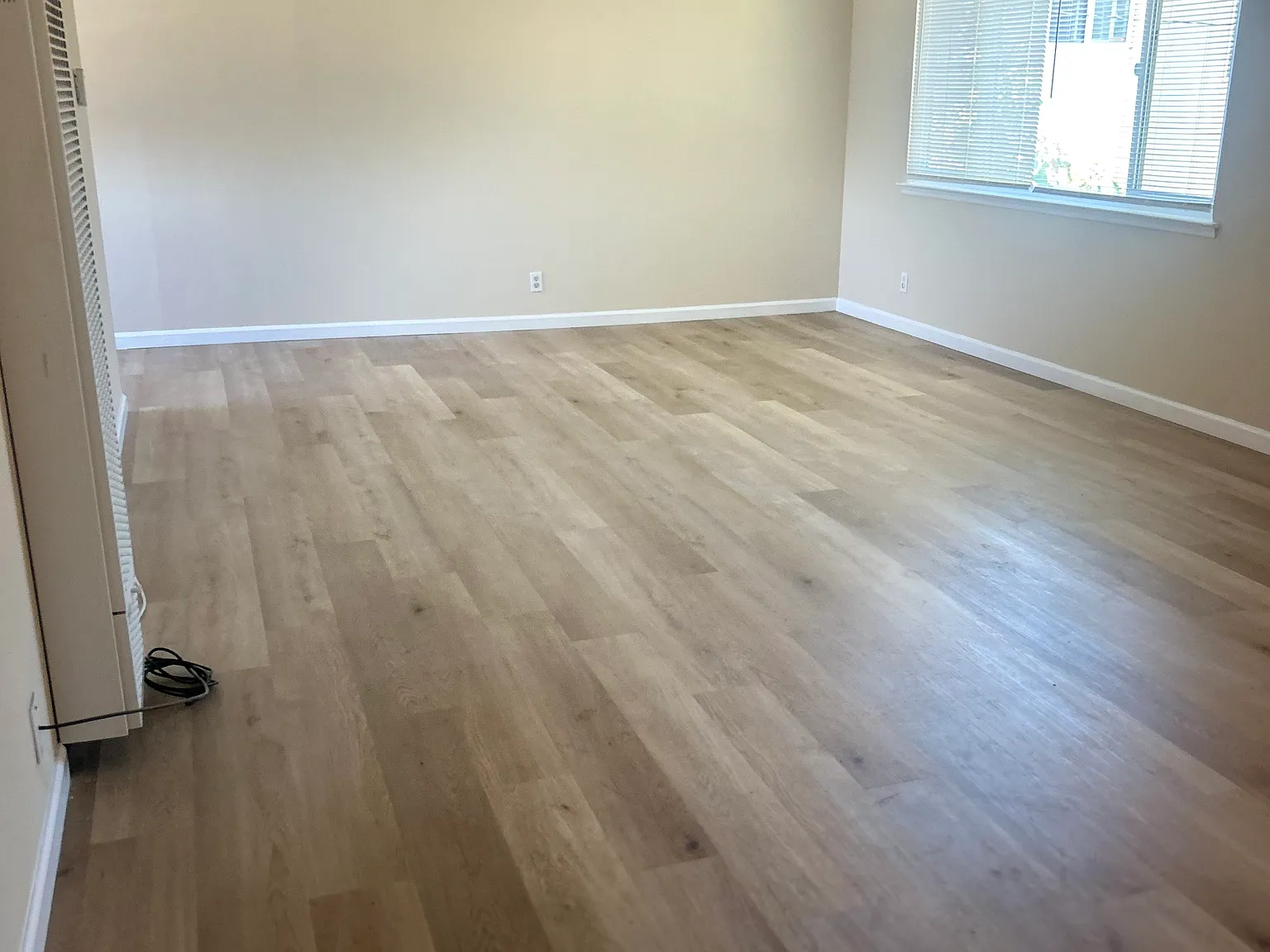 2 bed, 900 sqft, $2,500 — Photo 1