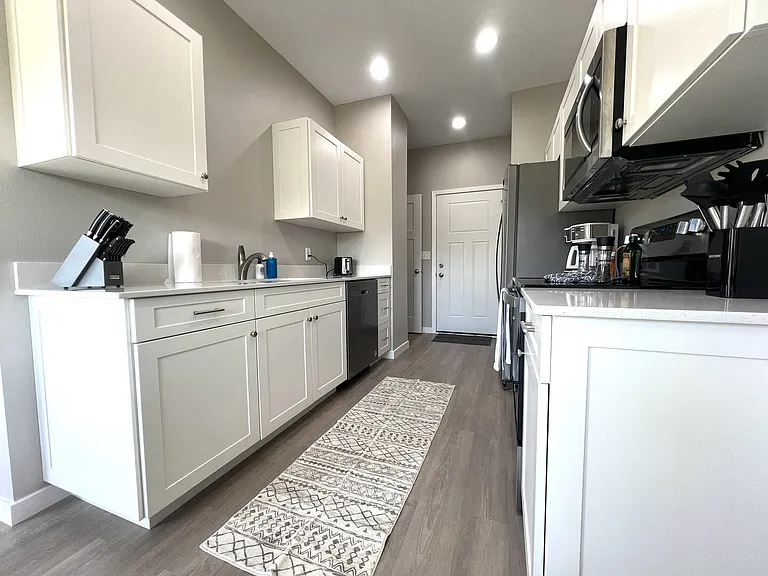 Spruce Creek Dr — Photo 28