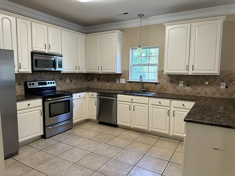 17313 Baldwin Hall Dr — Photo 10