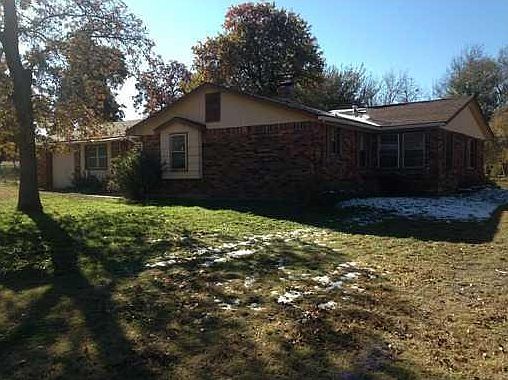 1st image of 3401 N Douglas Blvd