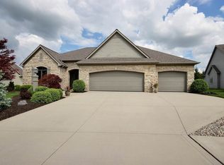 15732 Golden Eagle Cv, Huntertown, IN 46748