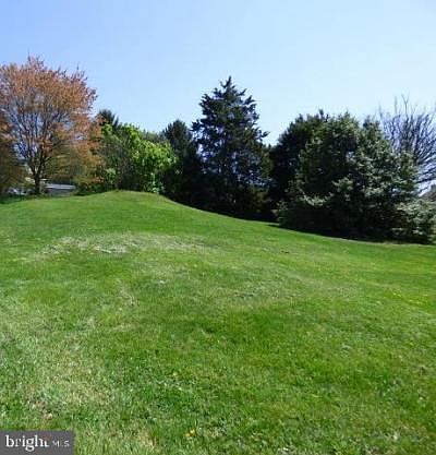 1st image of 64 Mill St