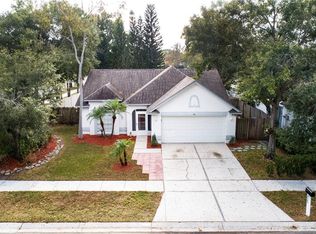 1745 Elk Spring Dr, Brandon, FL 33511