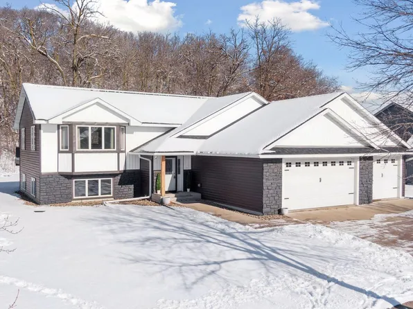 281 Glenmeadow St, River Falls, WI 54022