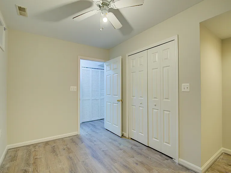424 Ginkgo Ter NE — Photo 12