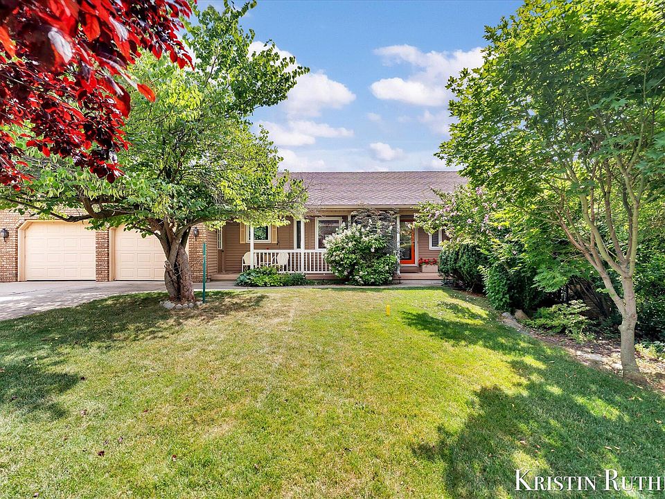 1st image of 6838 Rollingview Dr