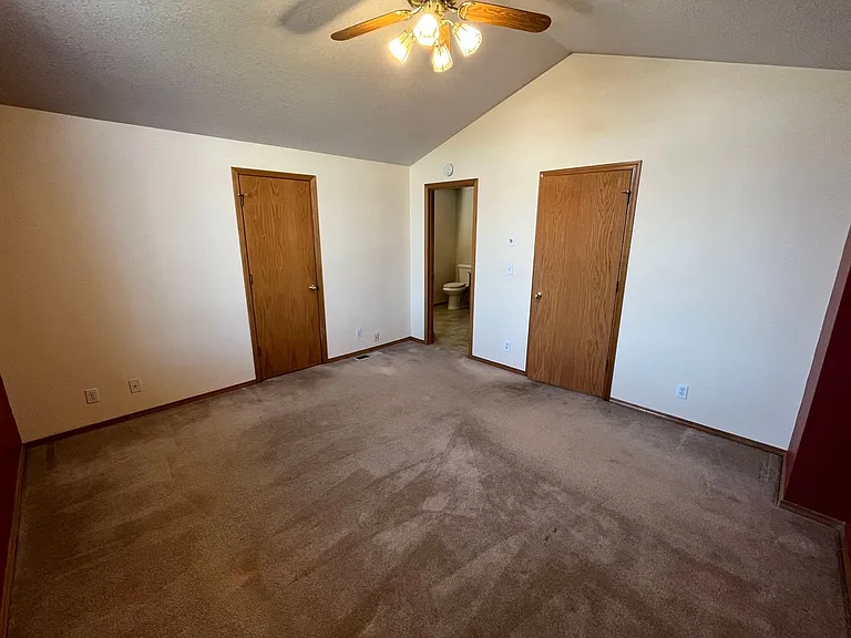3109 NE Cromwell Ct — Photo 10
