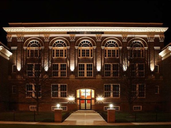 27 Western Ave APT 2C