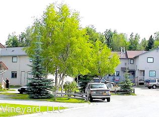 1900 Marthas Vineyard Cir #3, Anchorage, AK 99507