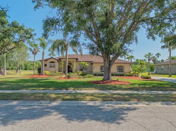 13625 3rd Ave NE, Bradenton, FL 34212