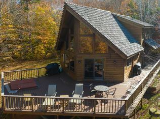 13 Running Sap Ln, West Dover, VT 05356