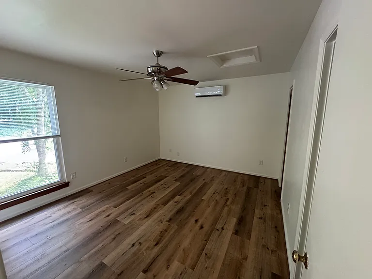 8902 Brucewood Ct — Photo 9