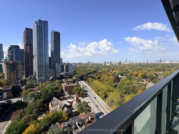 575 Bloor St E, Toronto, ON