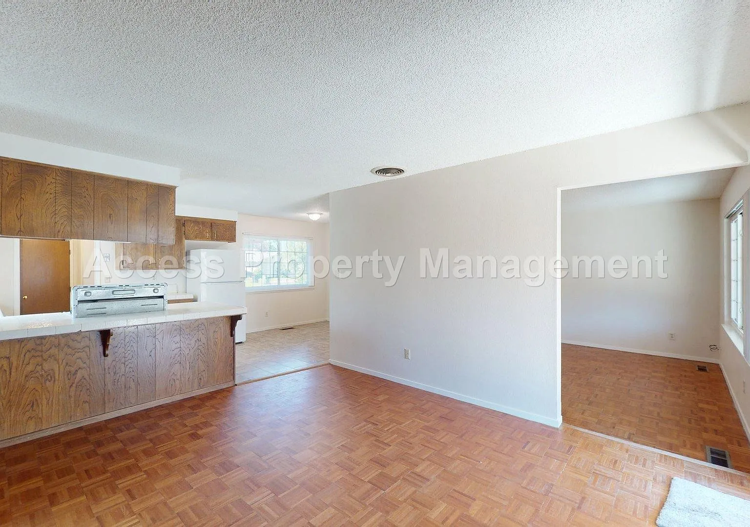 3 bed, 1506 sqft, $2,295 — Photo 2