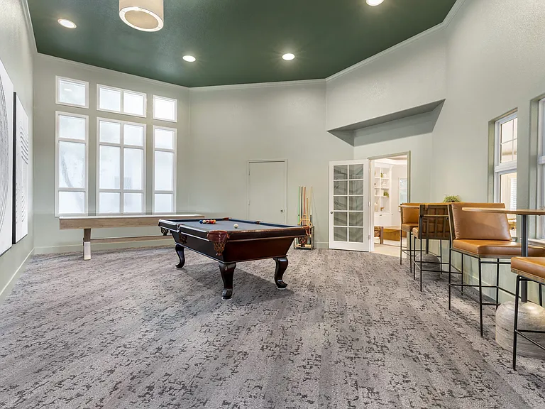 Renaissance Apartment Homes — Photo 16