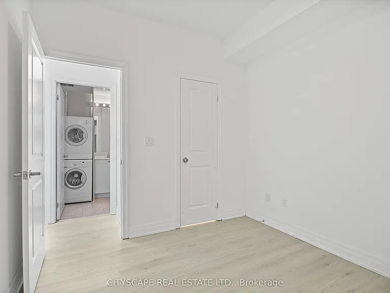 370 Wallace Ave #501 — Photo 24