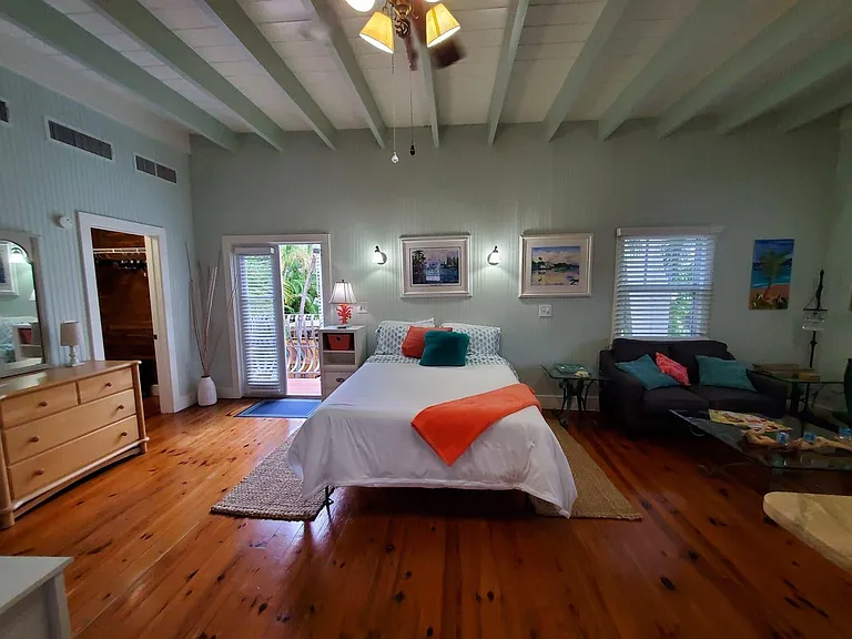 226 NE 1st Ave #KEY LIME — Photo 11
