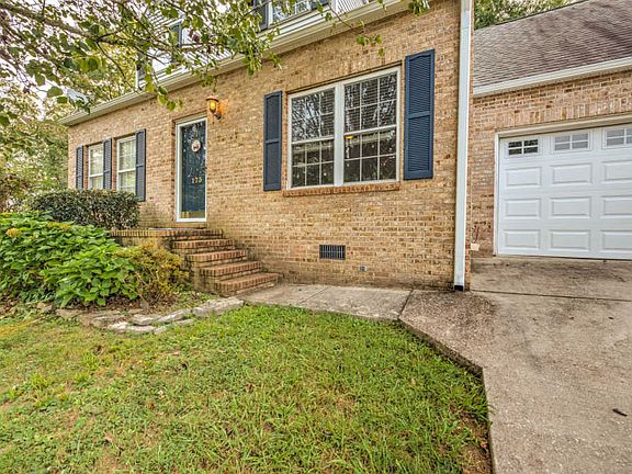 3rd image of 173 Newport Way