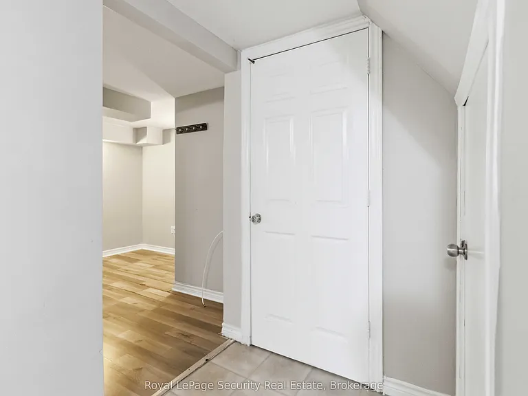 3372 Fellmore Dr #BASEMENT — Photo 10