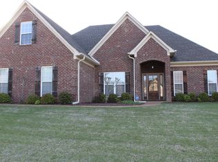 810 Robertson Way, Hernando, MS 38632