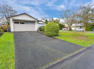 6043 174th St, Surrey, BC V3S 2V5