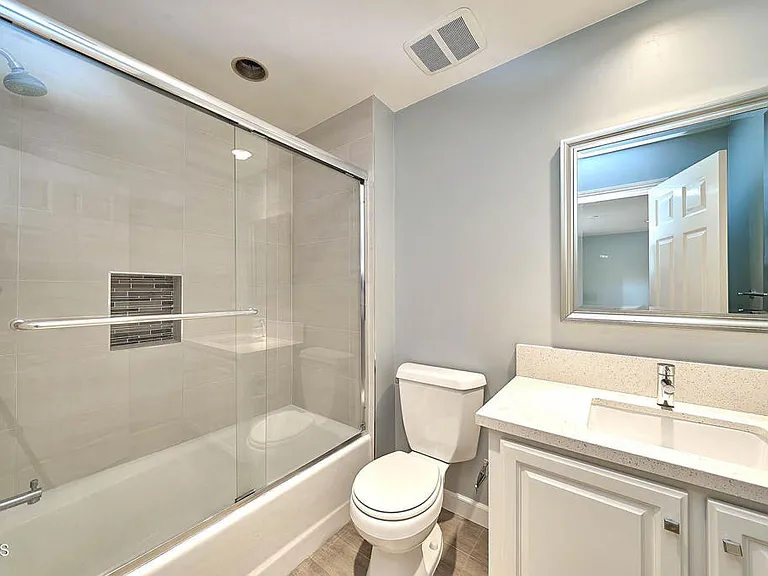 4330 Bel Aire Dr — Photo 29
