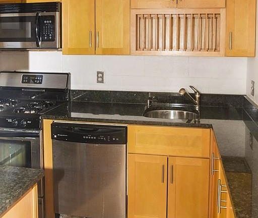 5th image of 315 Neponset St APT 67