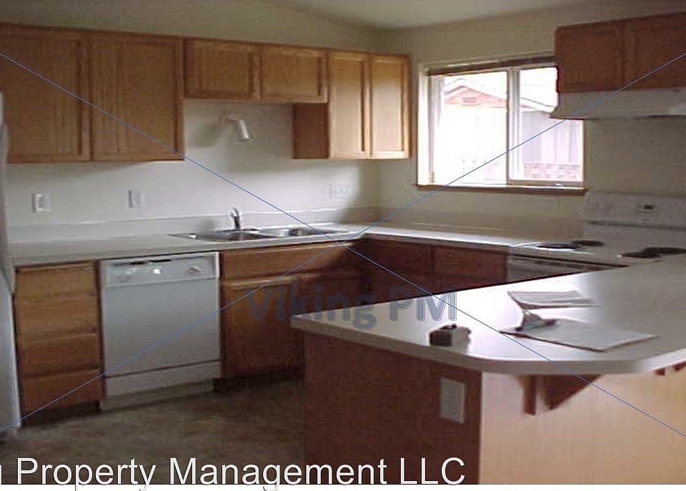 2nd image of 63258 Lavacrest St