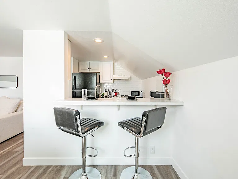 1155 Paularino Ave #4 — Photo 4