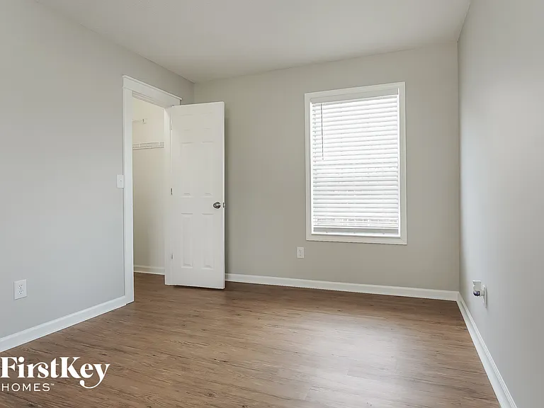 2821 Saint Patrick Pl — Photo 13