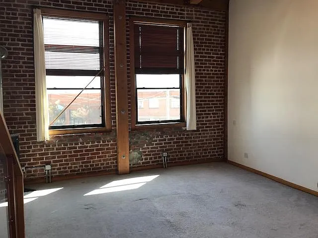 910 22nd Ave #6 — Photo 8