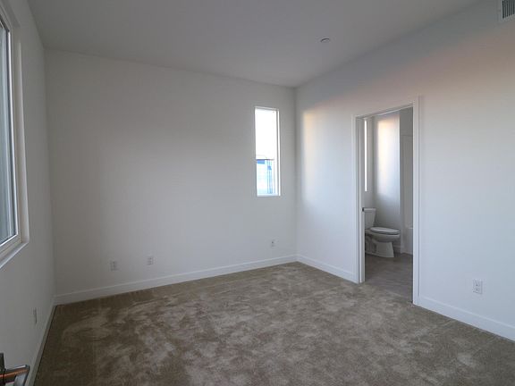 4th image of 1864 S Westside Dr Unit 24