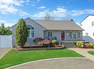 2839 Charles Rd, Wantagh, NY 11793