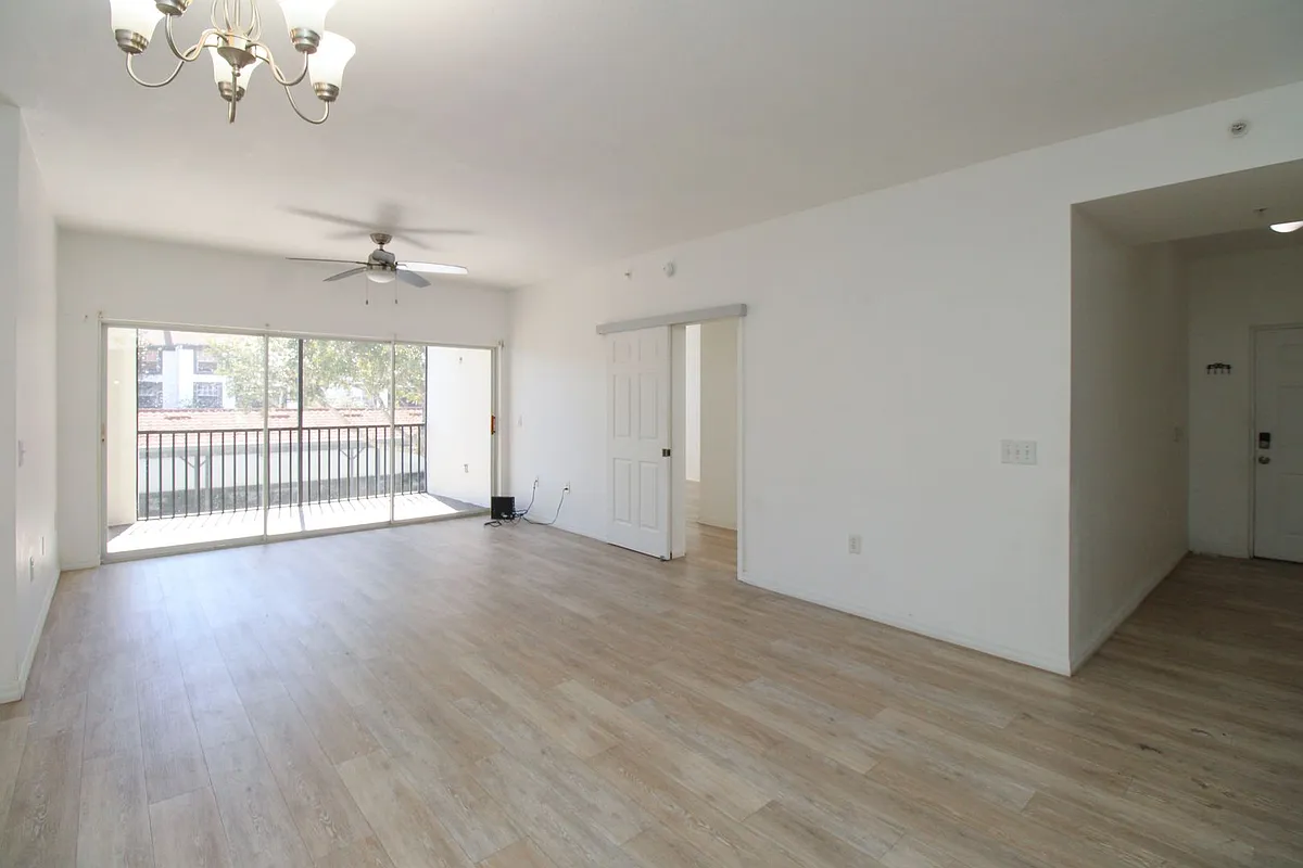 Building Photo - 7960 Preserve Cir #621
