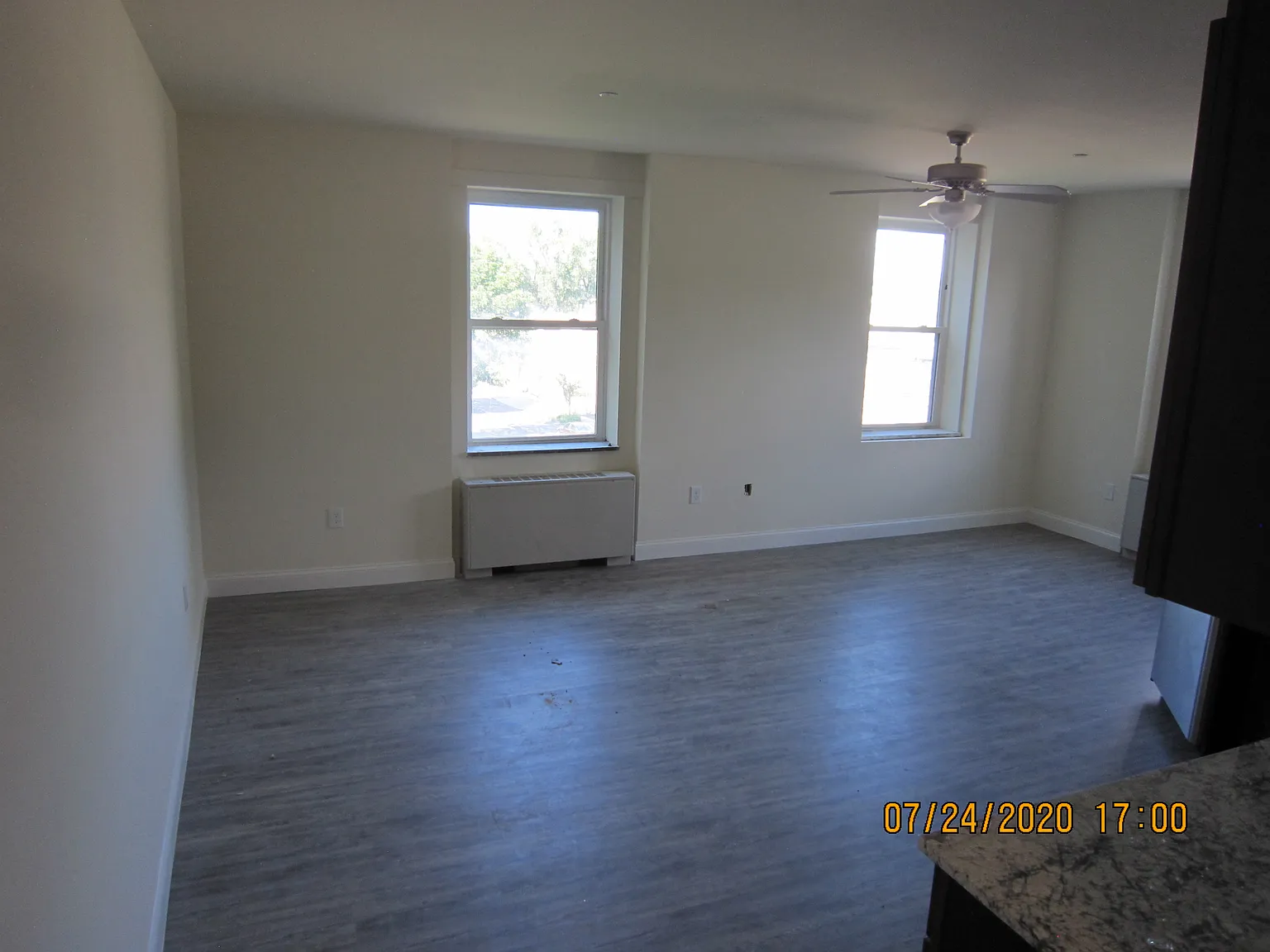 1 bed, 950 sqft, $1,395 — Photo 3