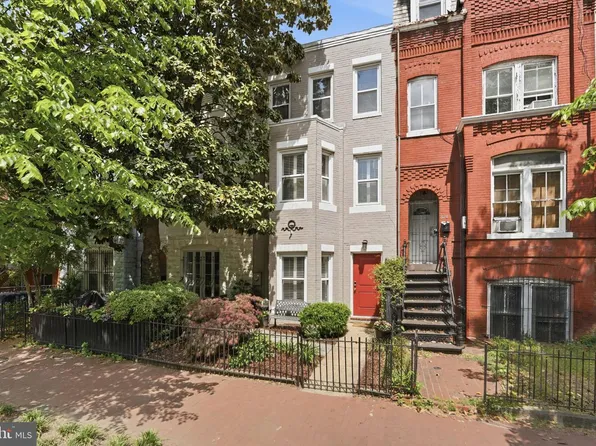 822 Constitution Ave NE, Washington, DC 20002