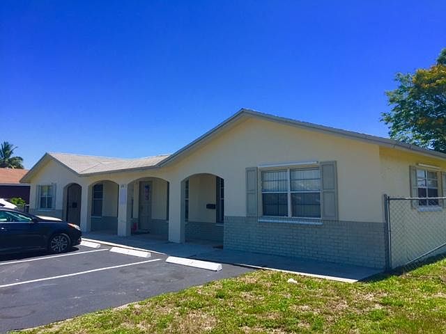 1st image of 1050 SW 76th Ave #3