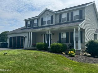 3 Buttercup Court, Waterford, NY 12188
