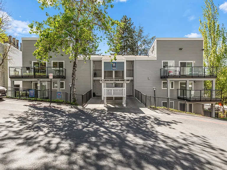Lakeview at Newcastle — Photo 30