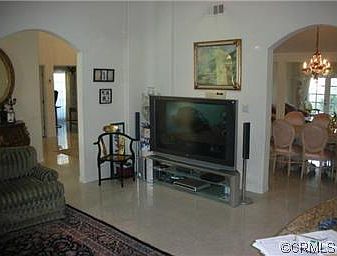 4th image of 22416 Ellinwood Dr