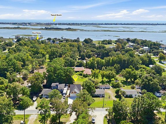 2nd image of 164 Bahama Drive